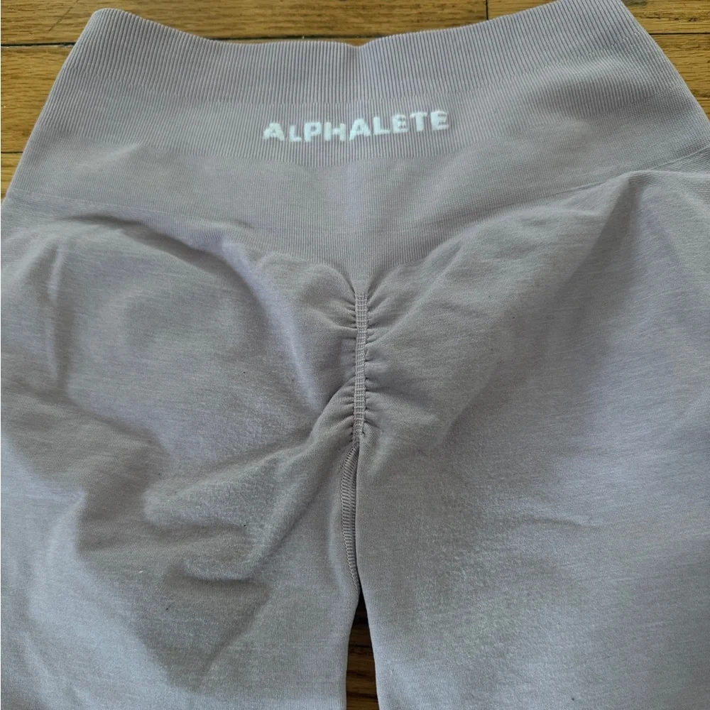 Alphalete Amplify OG biker shorts - Picture 4 of 4